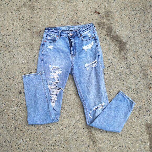 American Eagle Outfitters Denim - American Eagle Ripped Mom Jeans Size 0 Light Wash High Rise Distressed Denim